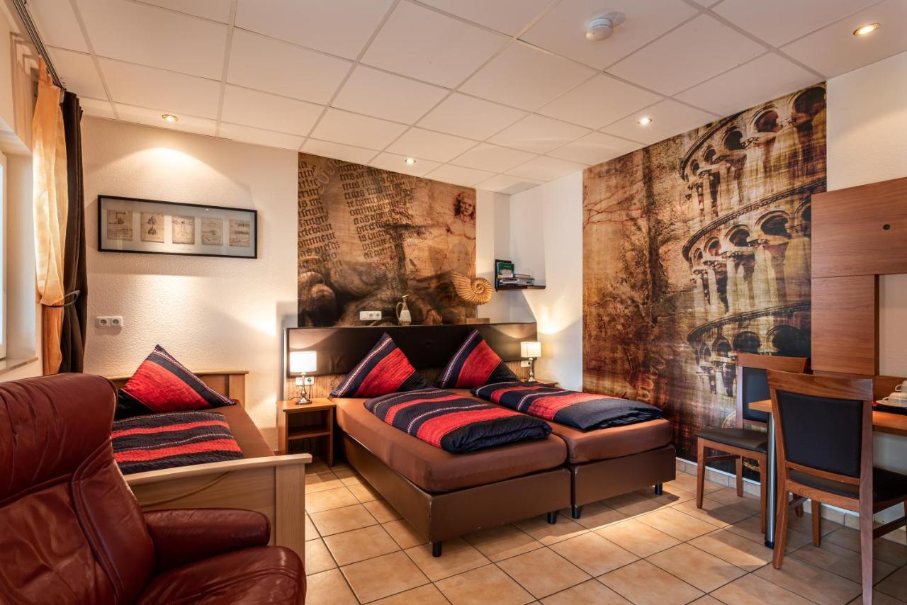 Land-Hotel Zum Schwan, Garni Weilerswist-Metternich, 3 E-Ladestationen, Naehe Phantasialand, Palmenparadies Euskirchen Екстериор снимка